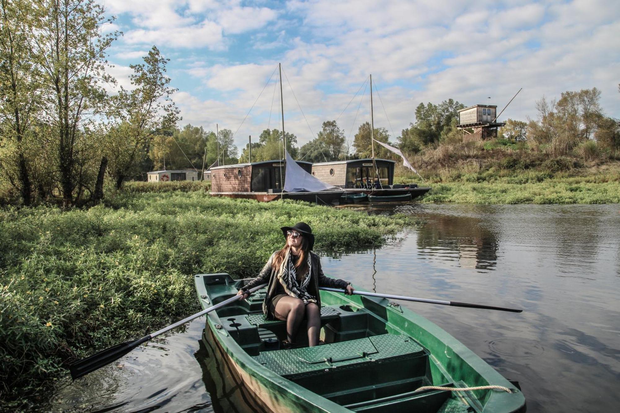 Village Toue Du Domaine Des Demoiselles Chassenard Стая снимка